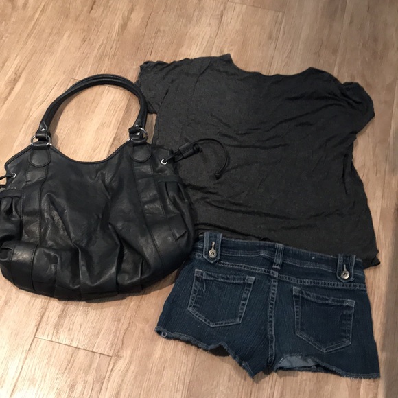 Outfit - Picture 2 of 2